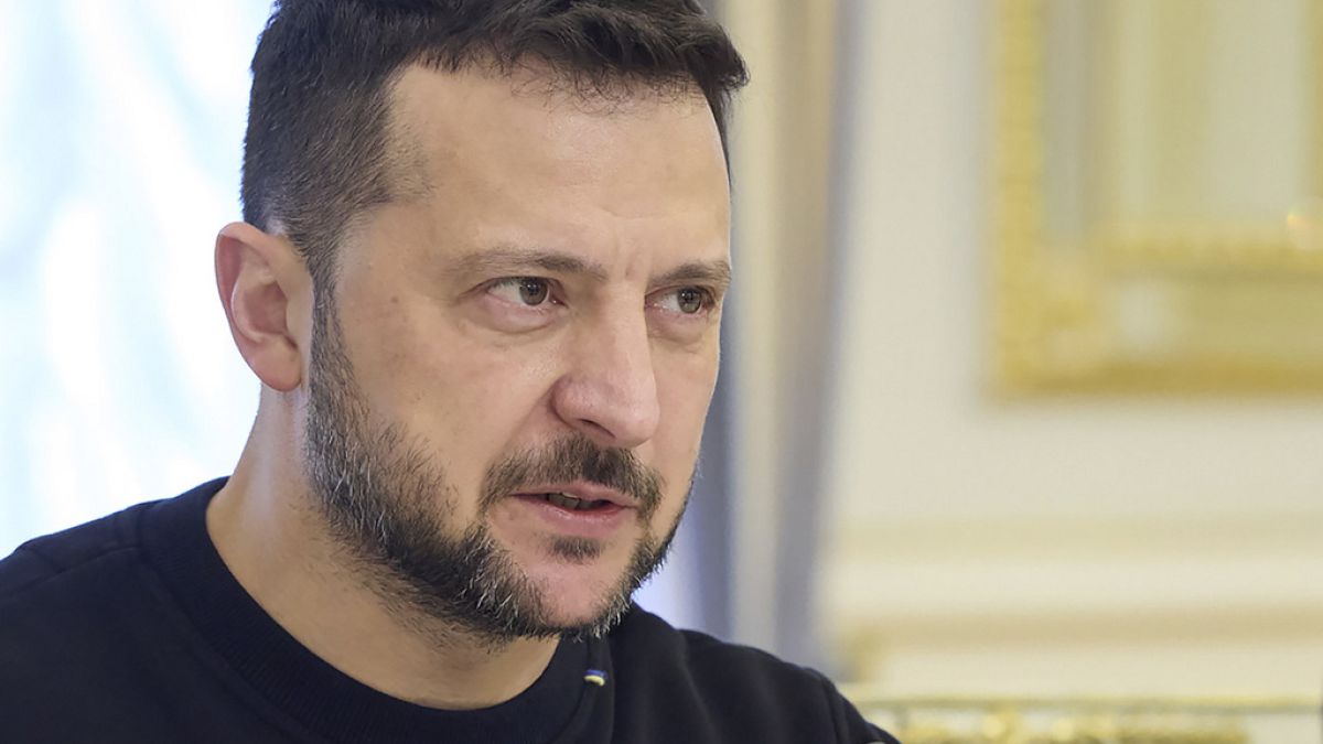 Ukrayna, Kharkiv bölgesinin bir kısmından çekildi;  Zelenskiy yurt dışı ziyaretlerini iptal etti