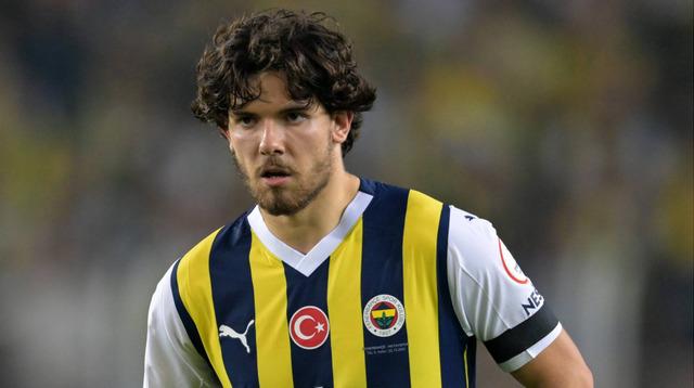 ferdi-kadıoğlu-fenerbahçe-2023-2024-1703074597-124577