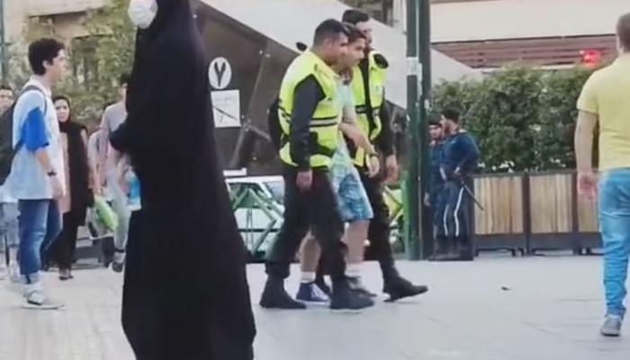İran'da artık erkekler bile güvende değil! Çünkü 45 derece sıcaklıkta bermuda şort giyiyordu...