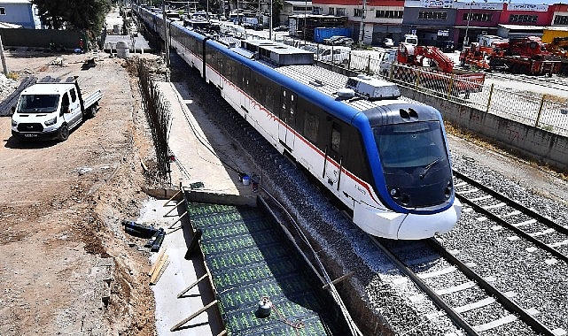 Katip Çelebi Üniversitesi ve Gürçeşme İZBAN'a bağlandı - GÜNDEM