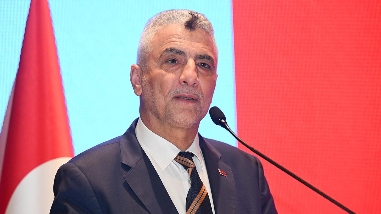 Ticaret Bakanı Bolat Suriye'ye gidiyor