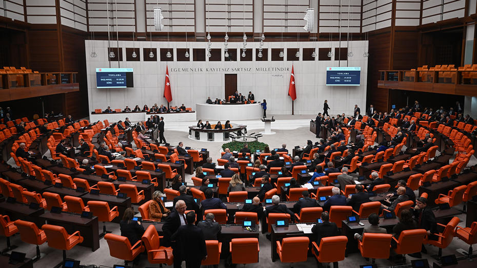 En Düşük Emekli Maaşında Artış Yasal Olarak Onaylandı