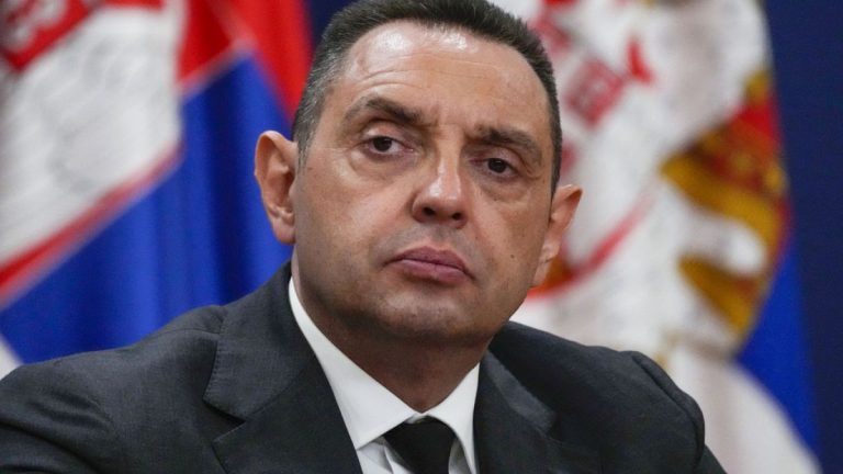 Sırbistan: ABD'nin yaptırımlar listesinde yer alan Vulin'in yeni hükümette temel bir rolü var