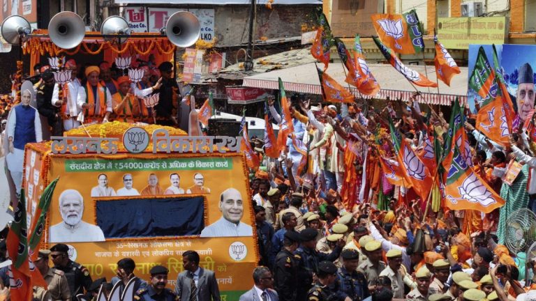 Hindistan Seçimleri: BJP'nin Müslümanlara ve Muhalefete Yönelik Videoları Tepkiye Yol Açtı