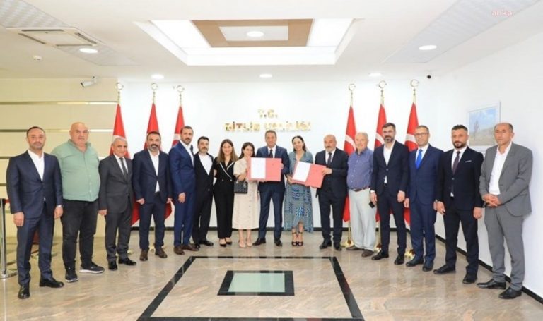 Dünya İnsani Dayanışma Derneği Bitlis'in köyünde 11'inci okulun temelini attı – Son Dakika Türkiye Haberleri