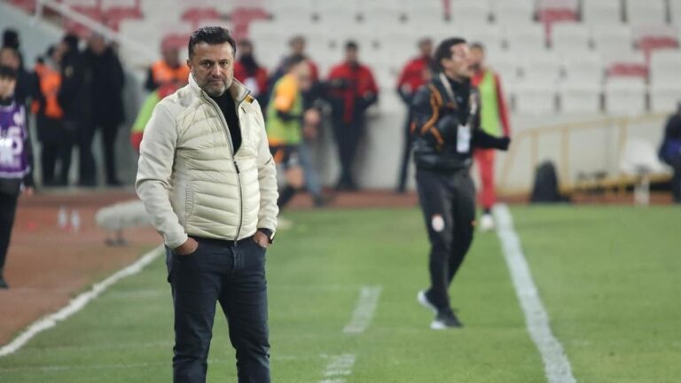 Son dakika spor haberleri | Sivasspor'da Bülent Uygun dönemi sona erdi