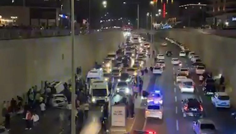 Şanlıurfa’da zincirleme kaza: 5 yaralı