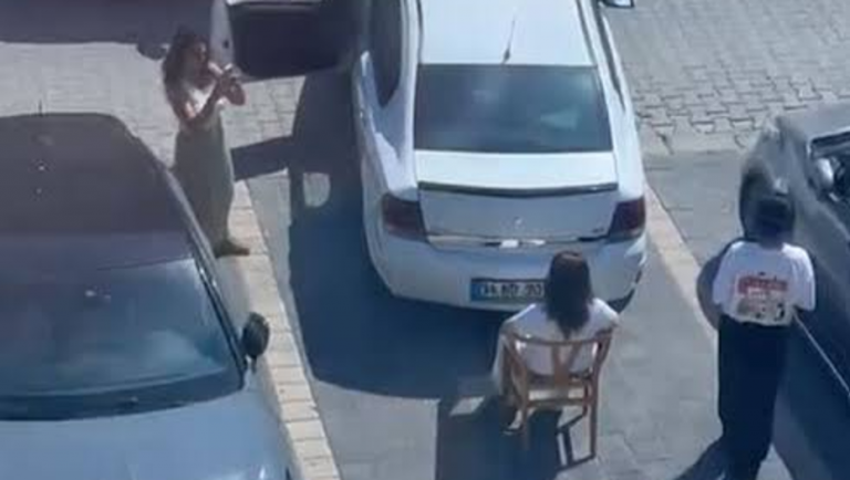 Yalova’da İlginç Park Etme Engeli: Sandalye ile Blokaj Krizi
